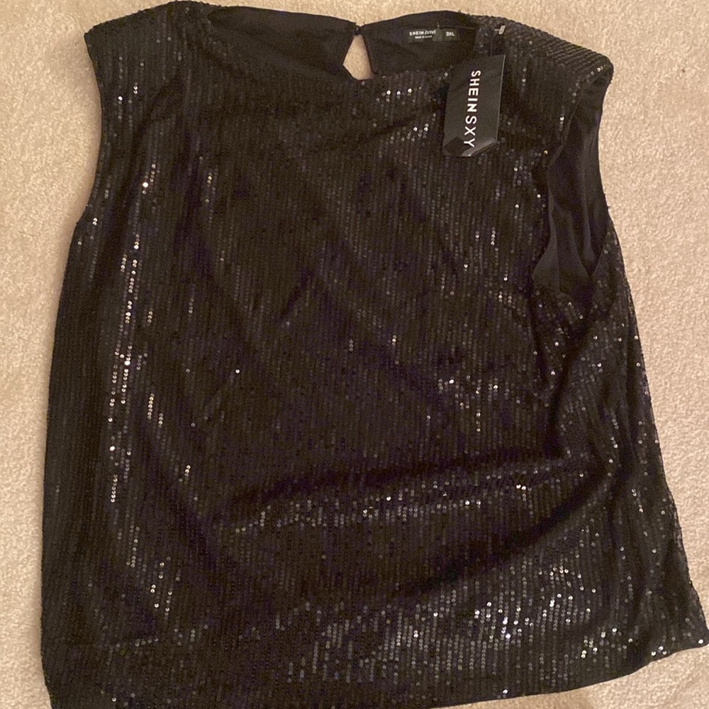 Shein Curve NWT sequin shorts and top - Picture 3 of 8